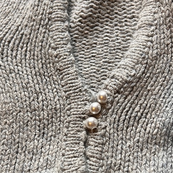 Vintage Reference Point by Garrett Sweater - Picture 3 of 7